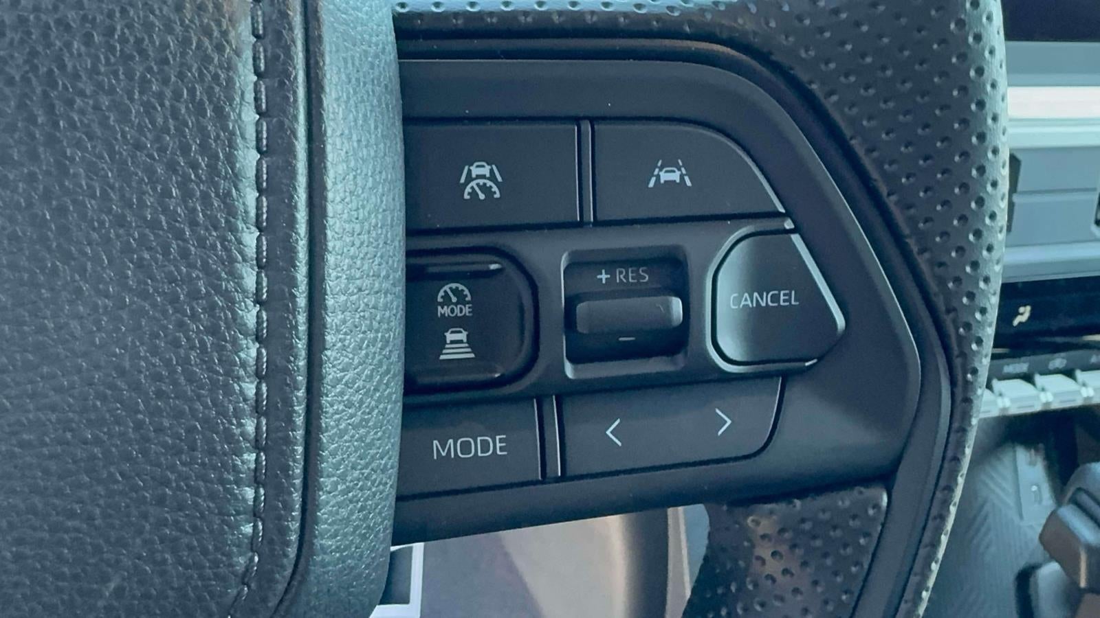 2026 Toyota Tacoma 4WD SR5