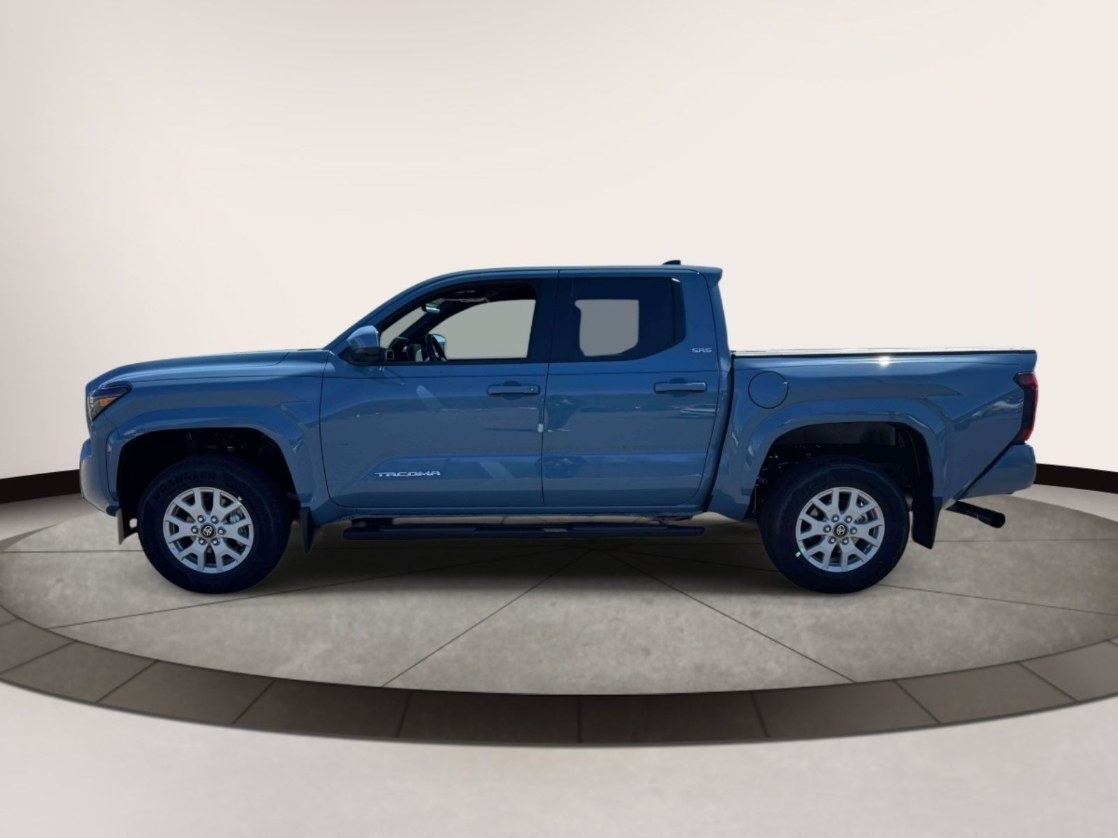 2026 Toyota Tacoma 4WD SR5