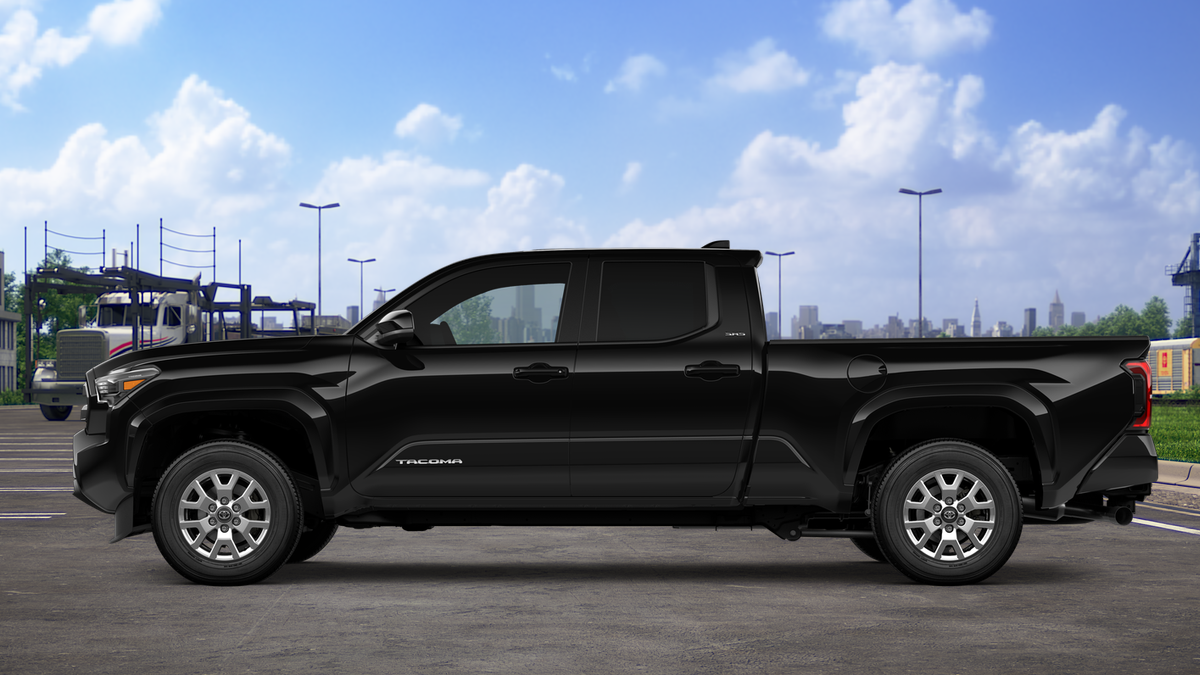 2026 Toyota Tacoma 4WD SR5