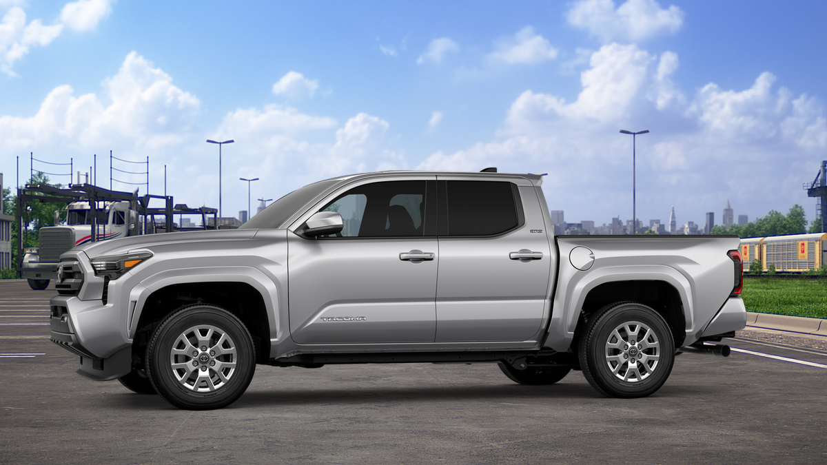 2026 Toyota Tacoma 4WD SR5
