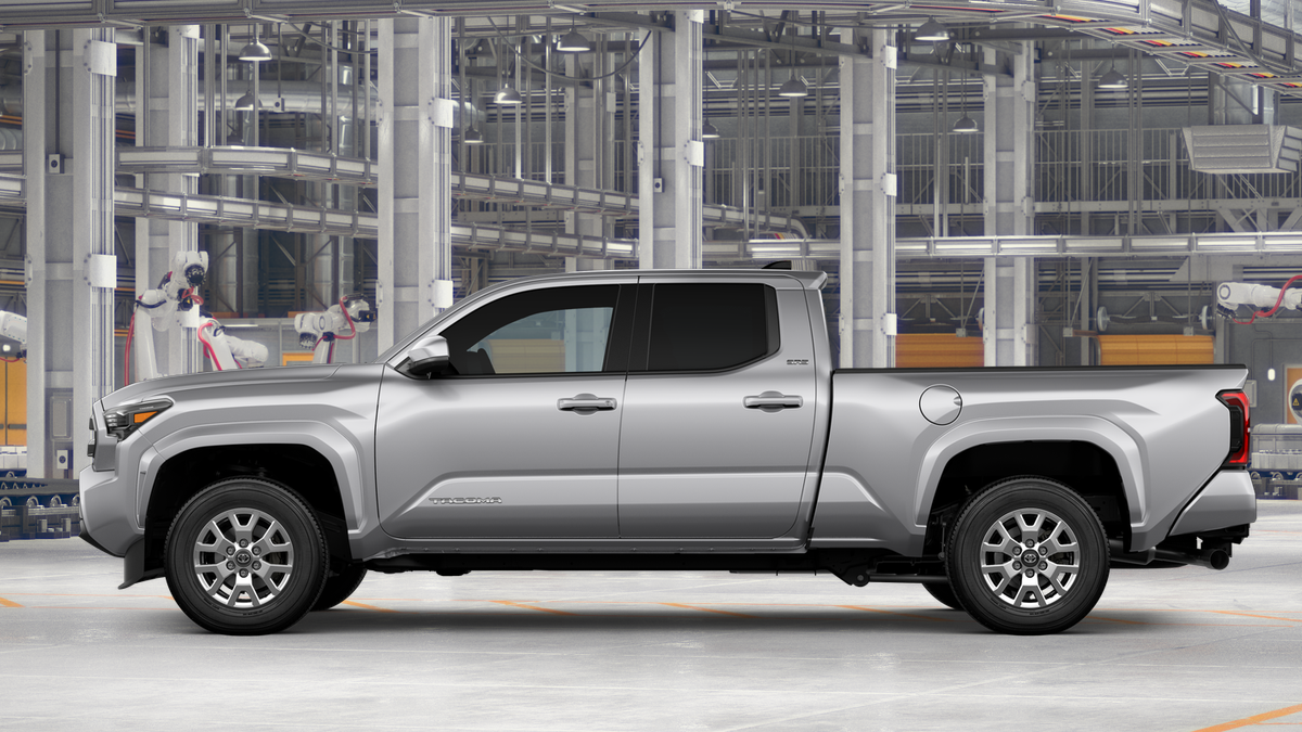 2026 Toyota Tacoma 4WD SR5