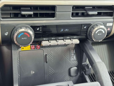 2026 Toyota Tacoma 4WD TRD Off Road Double Cab 5' Bed AT (Natl)