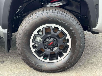 2026 Toyota Tacoma 4WD TRD Off Road Double Cab 5' Bed AT (Natl)