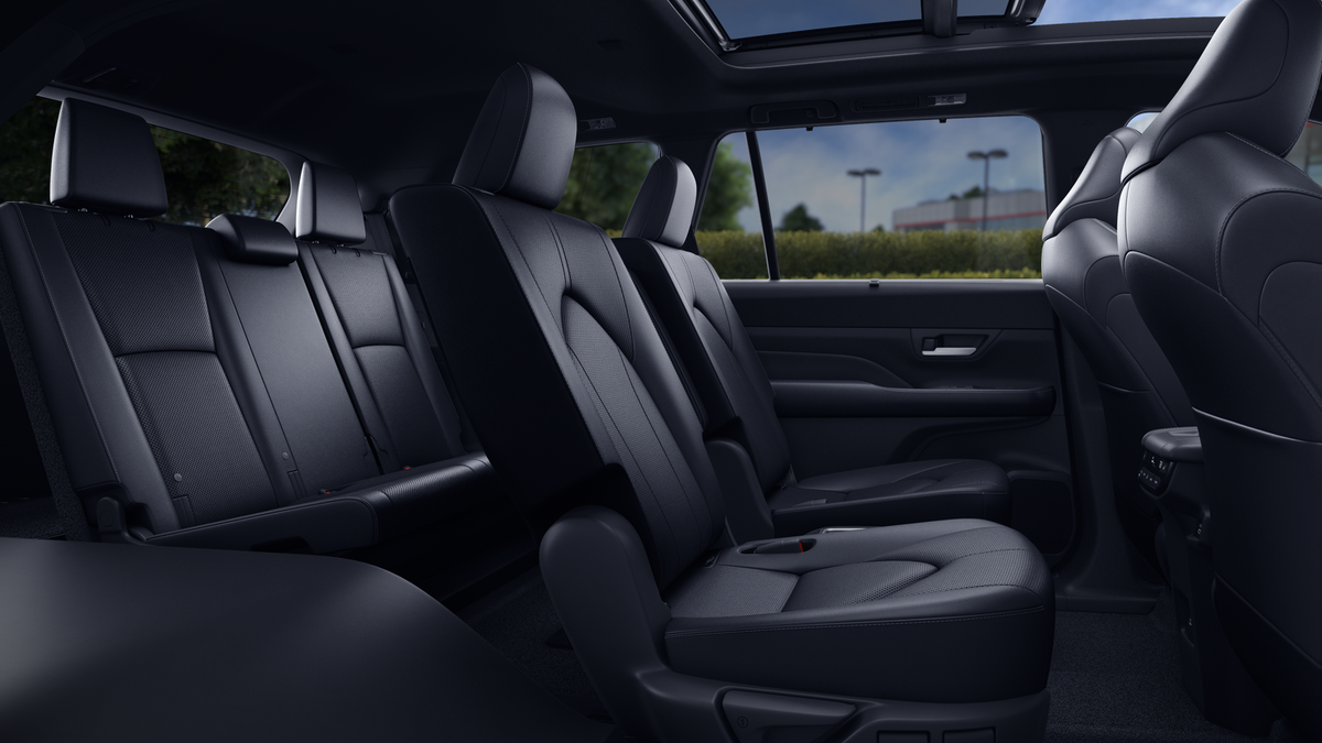 2026 Toyota Grand Highlander Nightshade