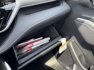 2025 Toyota Highlander Platinum