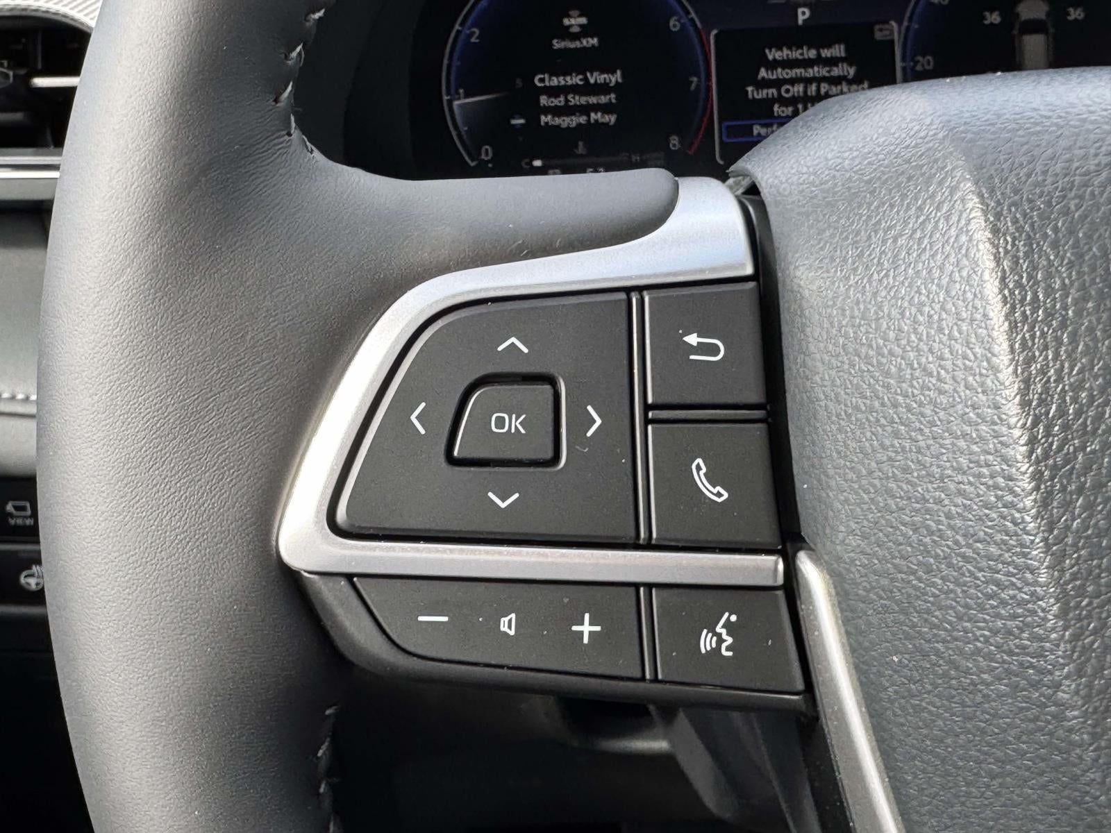 2025 Toyota Highlander Platinum