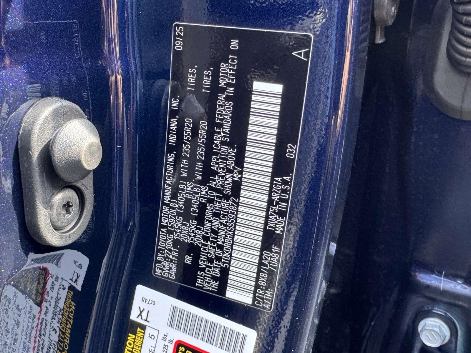 2025 Toyota Highlander Platinum