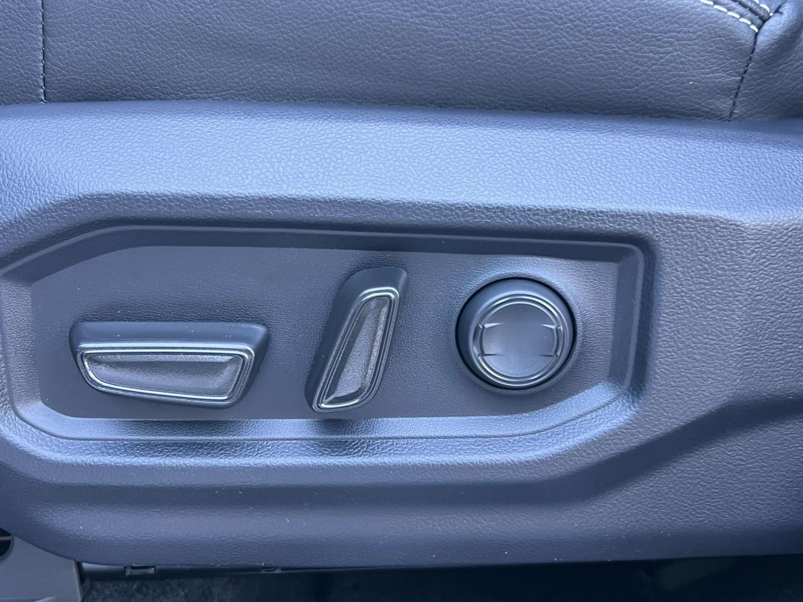 2026 Toyota Tundra 4WD SR5