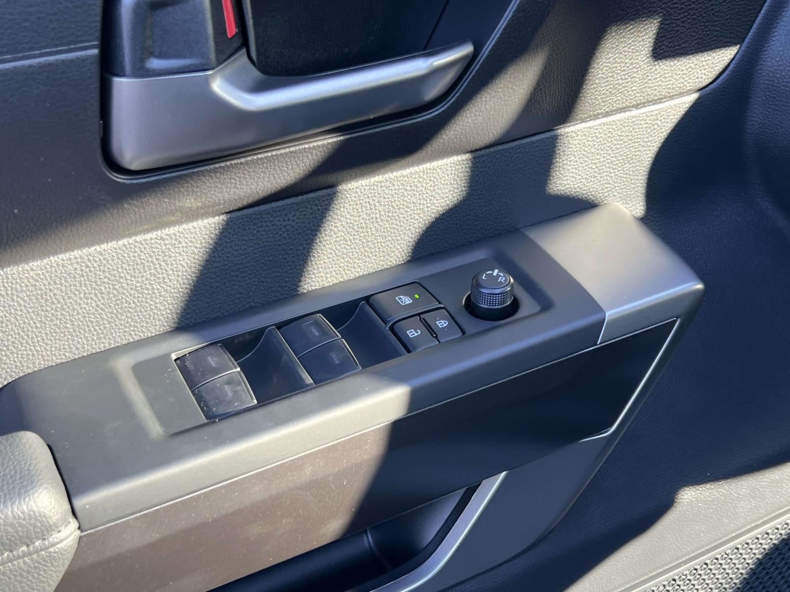 2026 Toyota Tundra 4WD SR5