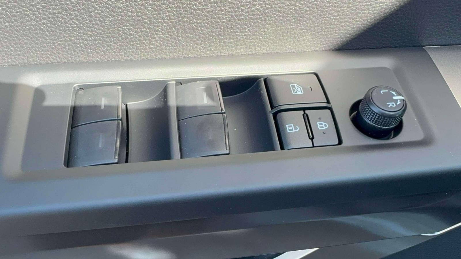 2026 Toyota Tundra 4WD SR5