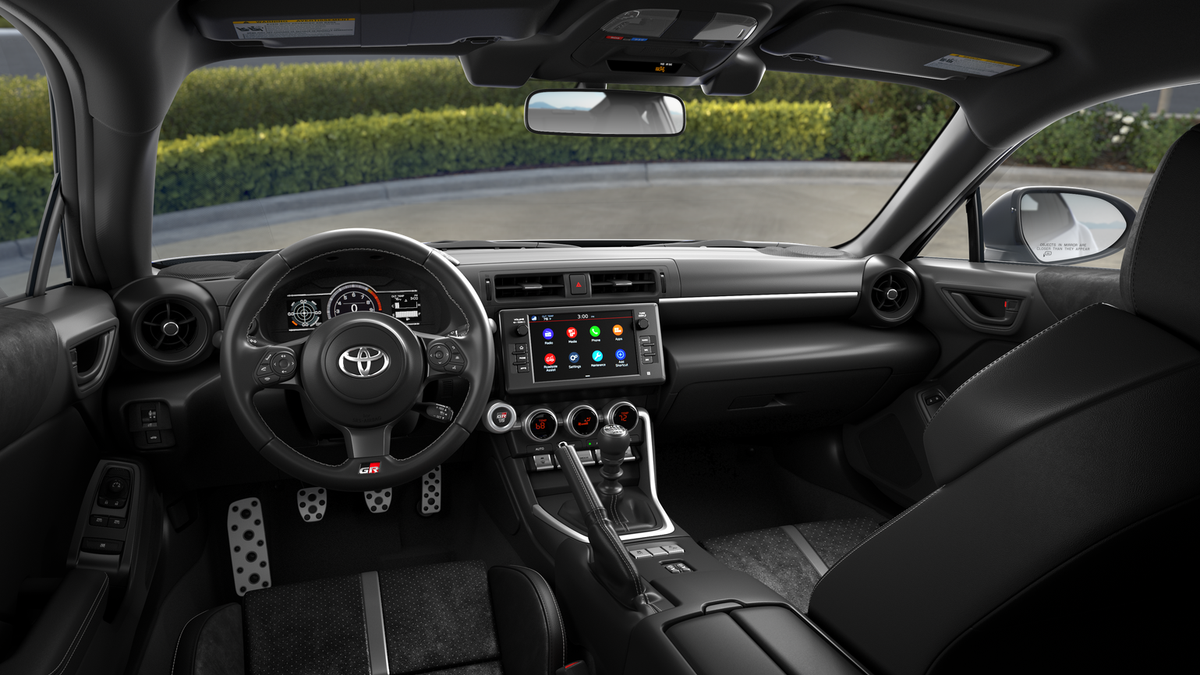 2026 Toyota GR86 Premium MT