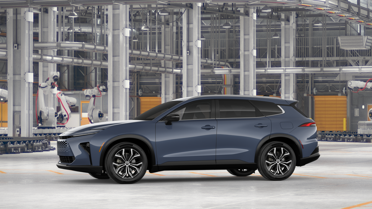 2026 Toyota Crown Signia XLE