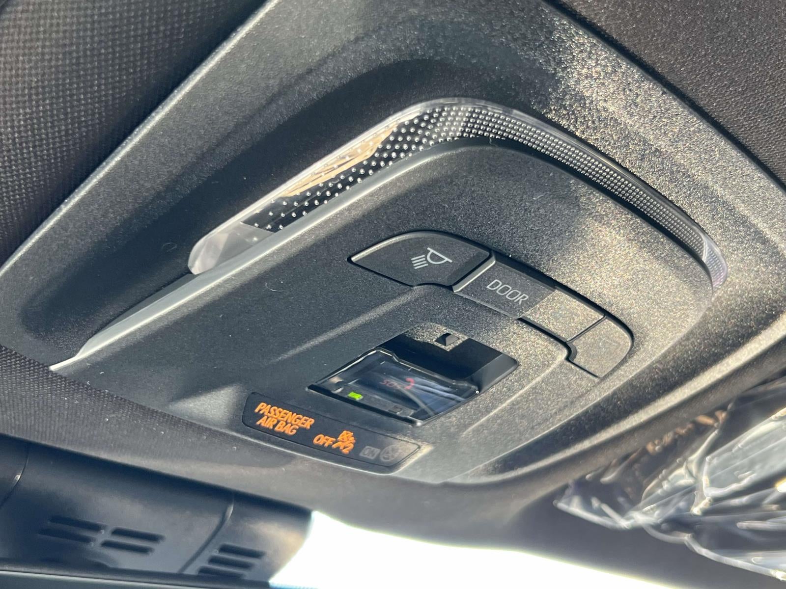 2025 Toyota Crown Signia XLE