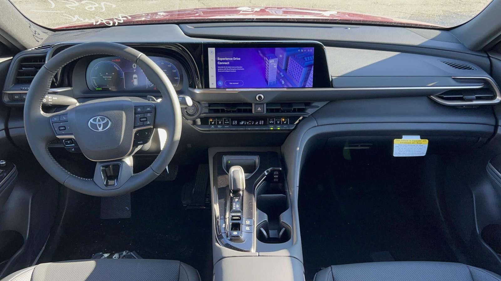 2025 Toyota Crown Signia XLE