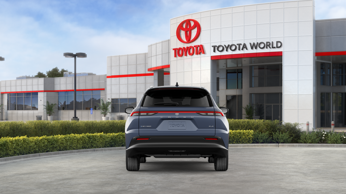 2026 Toyota Crown Signia XLE