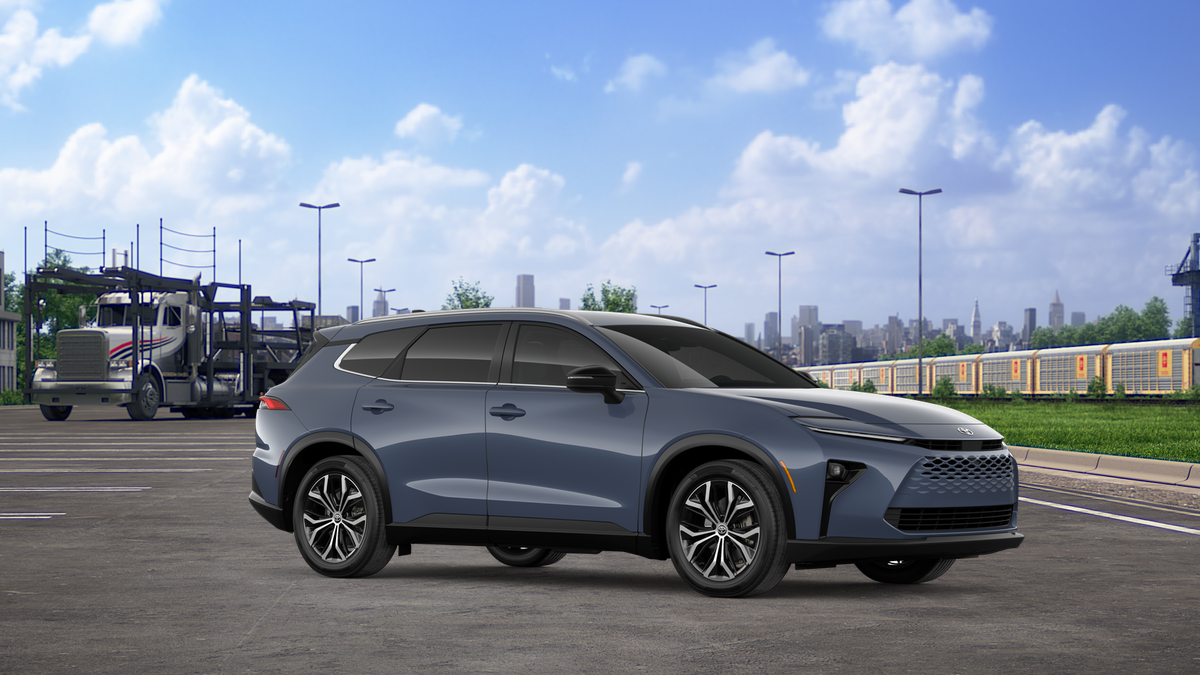 2026 Toyota Crown Signia XLE