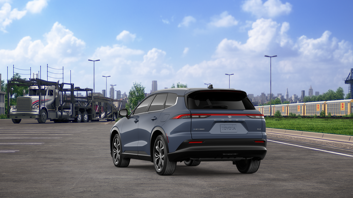 2026 Toyota Crown Signia XLE