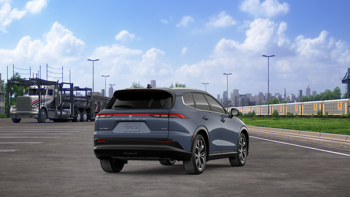 2026 Toyota Crown Signia XLE