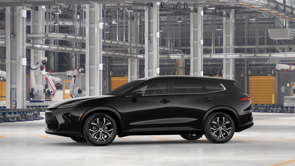 2026 Toyota Crown Signia XLE