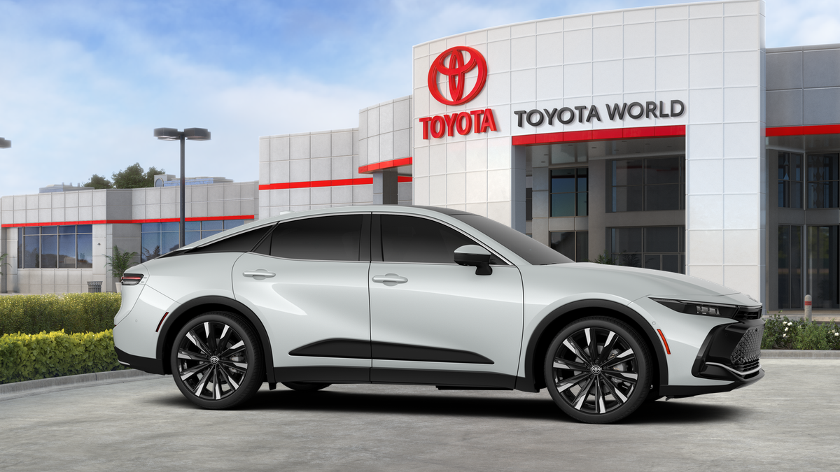 2026 Toyota Crown Platinum