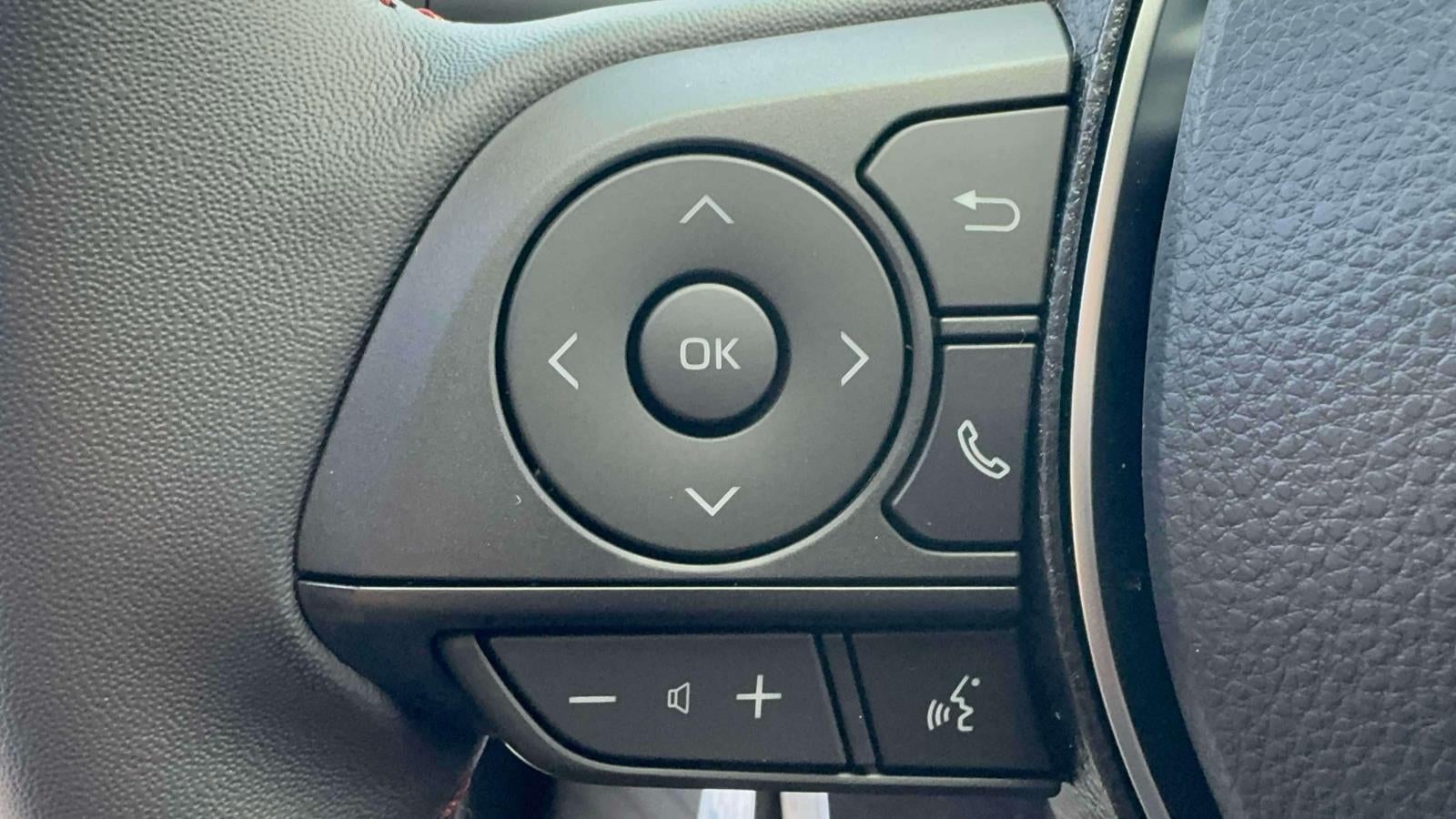 2025 Toyota RAV4 Plug-In Hybrid SE