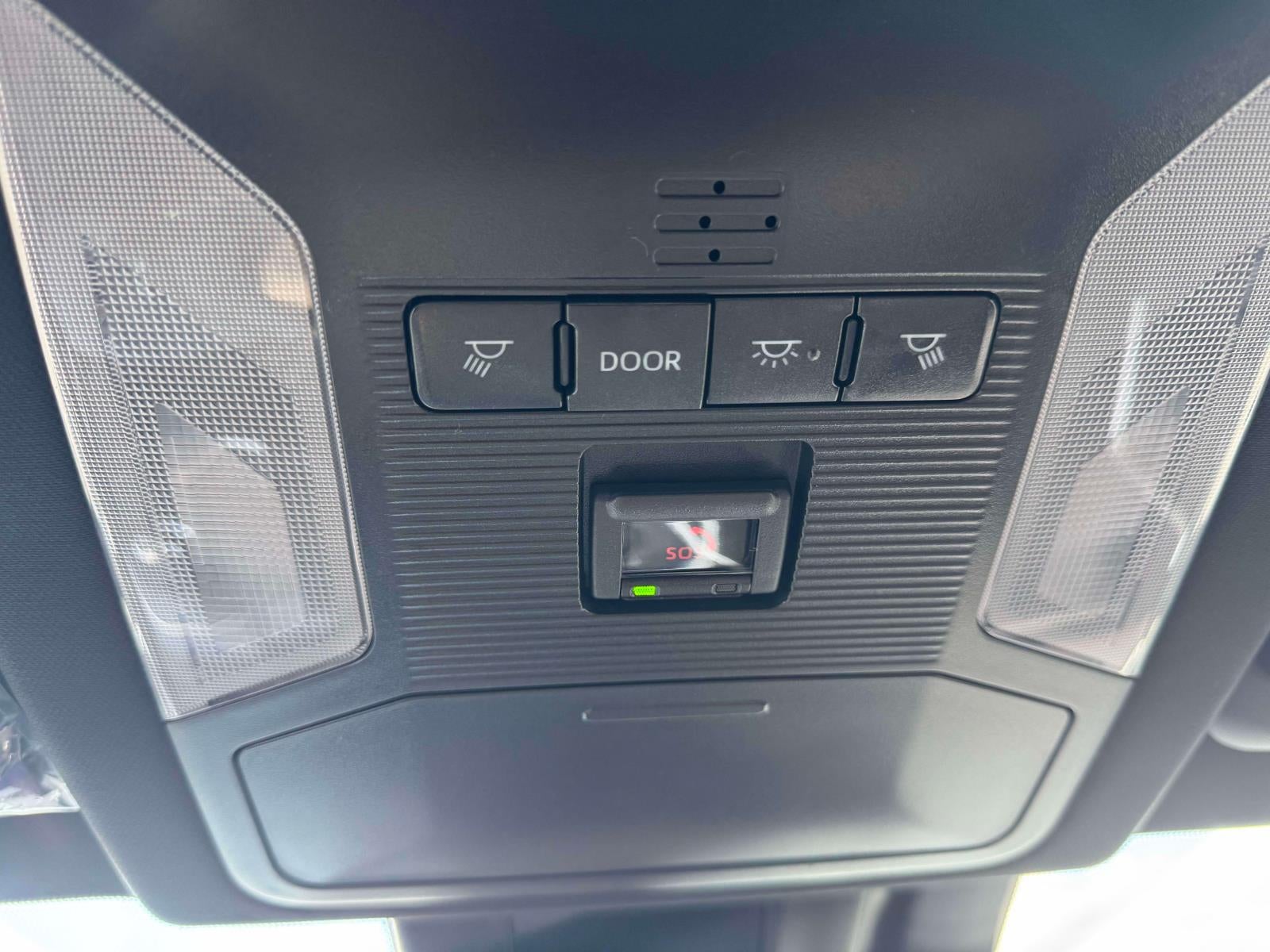 2025 Toyota RAV4 Plug-In Hybrid SE