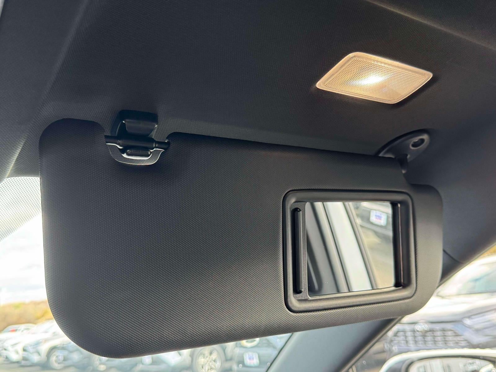 2025 Toyota RAV4 Plug-In Hybrid SE