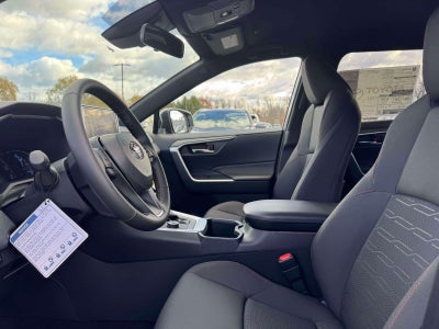 2025 Toyota RAV4 Plug-In Hybrid SE