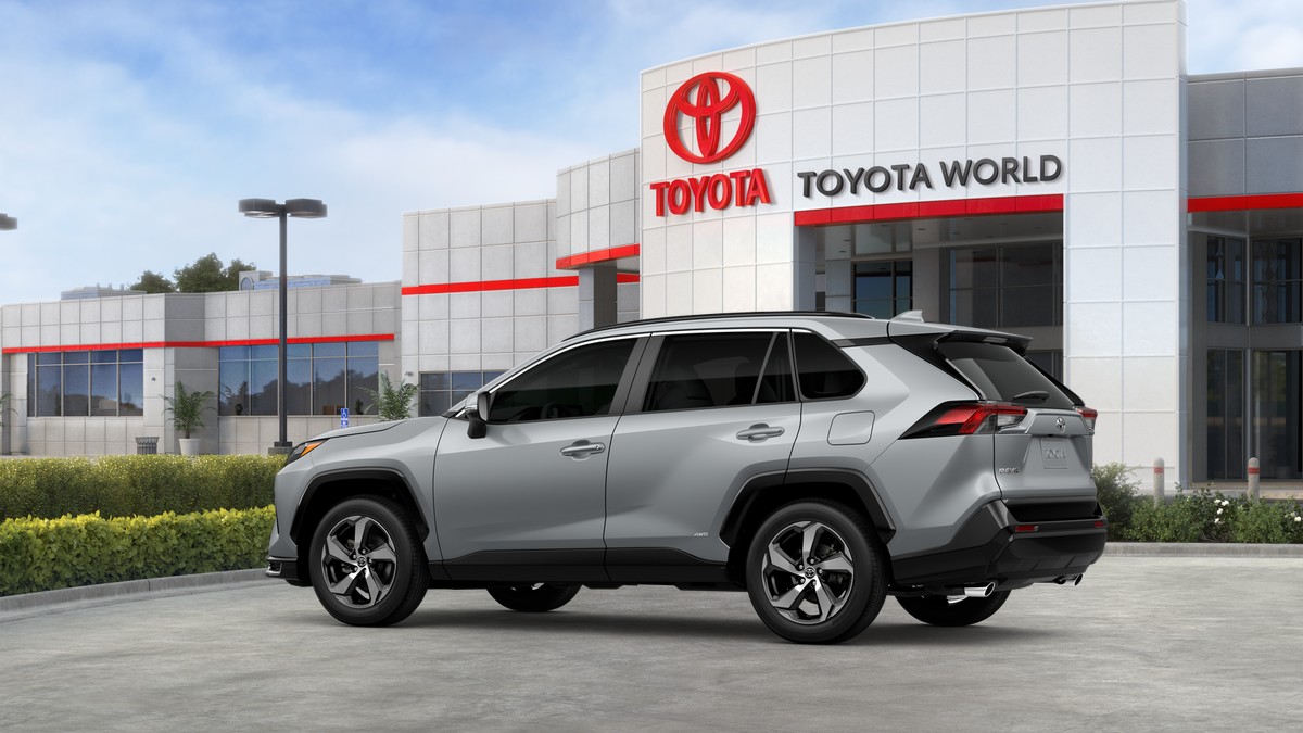 2025 Toyota RAV4 Plug-In Hybrid SE