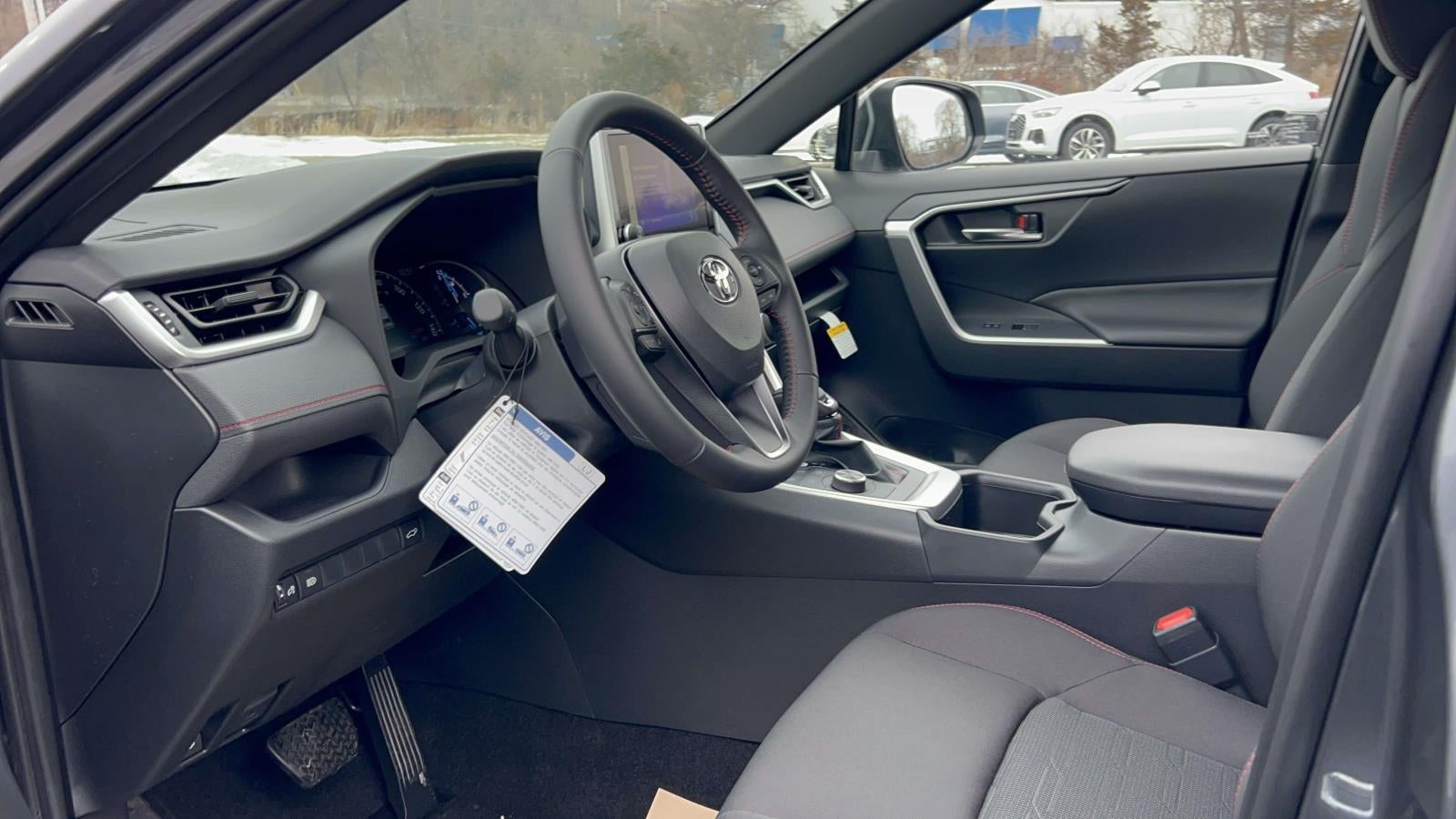 2025 Toyota RAV4 Plug-In Hybrid SE