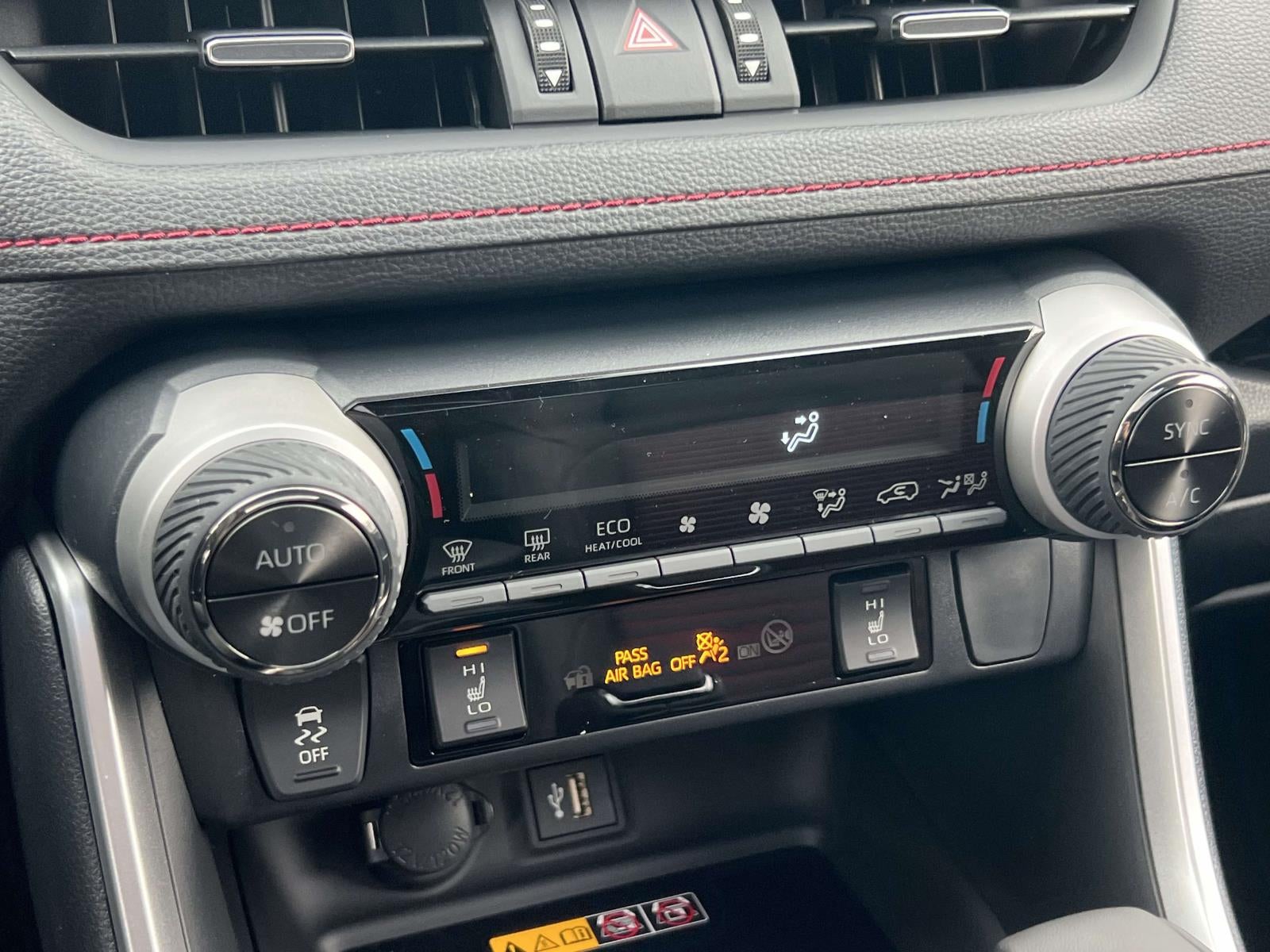 2025 Toyota RAV4 Plug-In Hybrid XSE