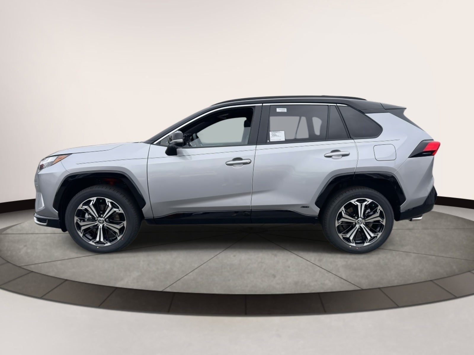 2025 Toyota RAV4 Plug-In Hybrid XSE