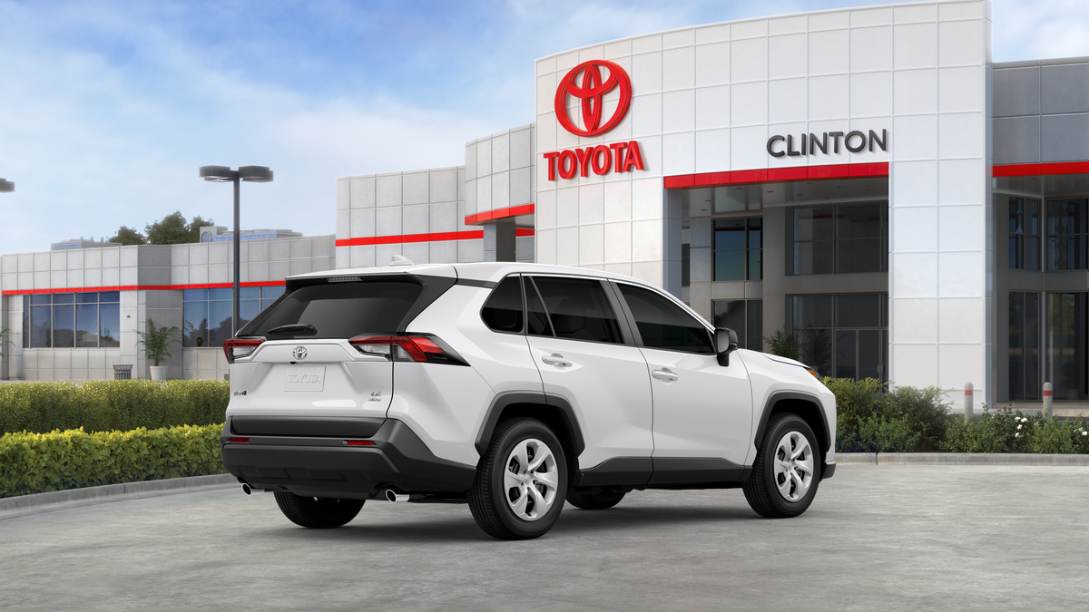 2025 Toyota RAV4 LE