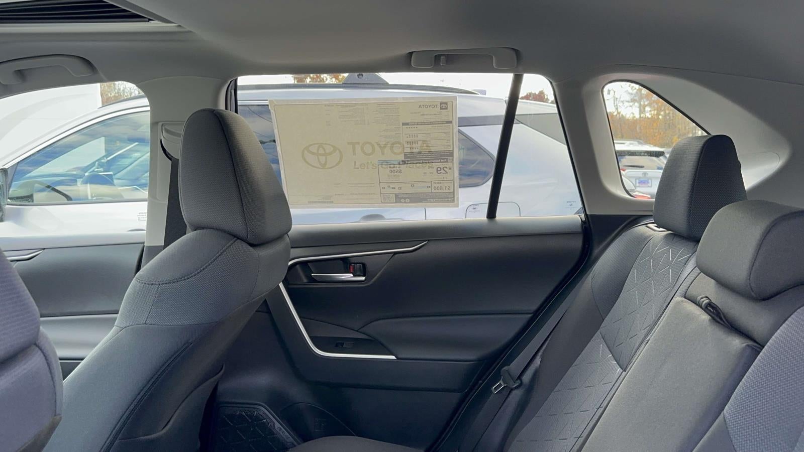 2025 Toyota RAV4 XLE