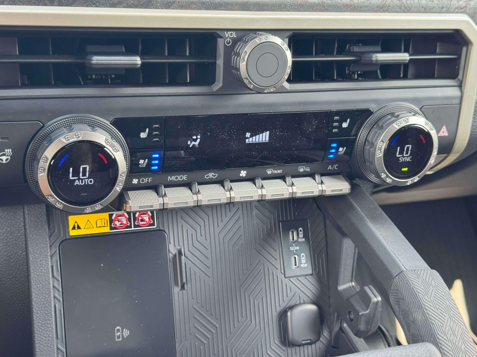 2026 Toyota Tacoma i-FORCE MAX Tacoma Limited