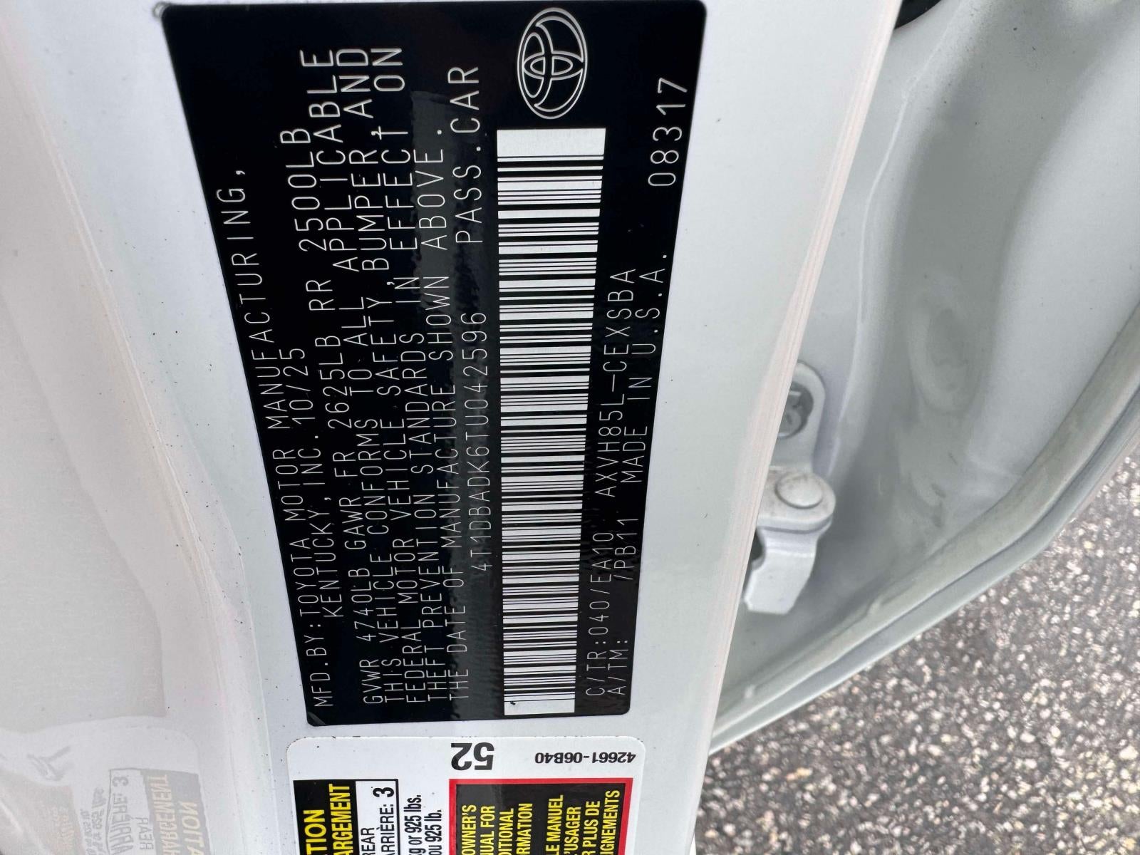 2026 Toyota Camry SE AWD