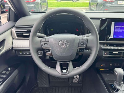 2026 Toyota Camry SE AWD