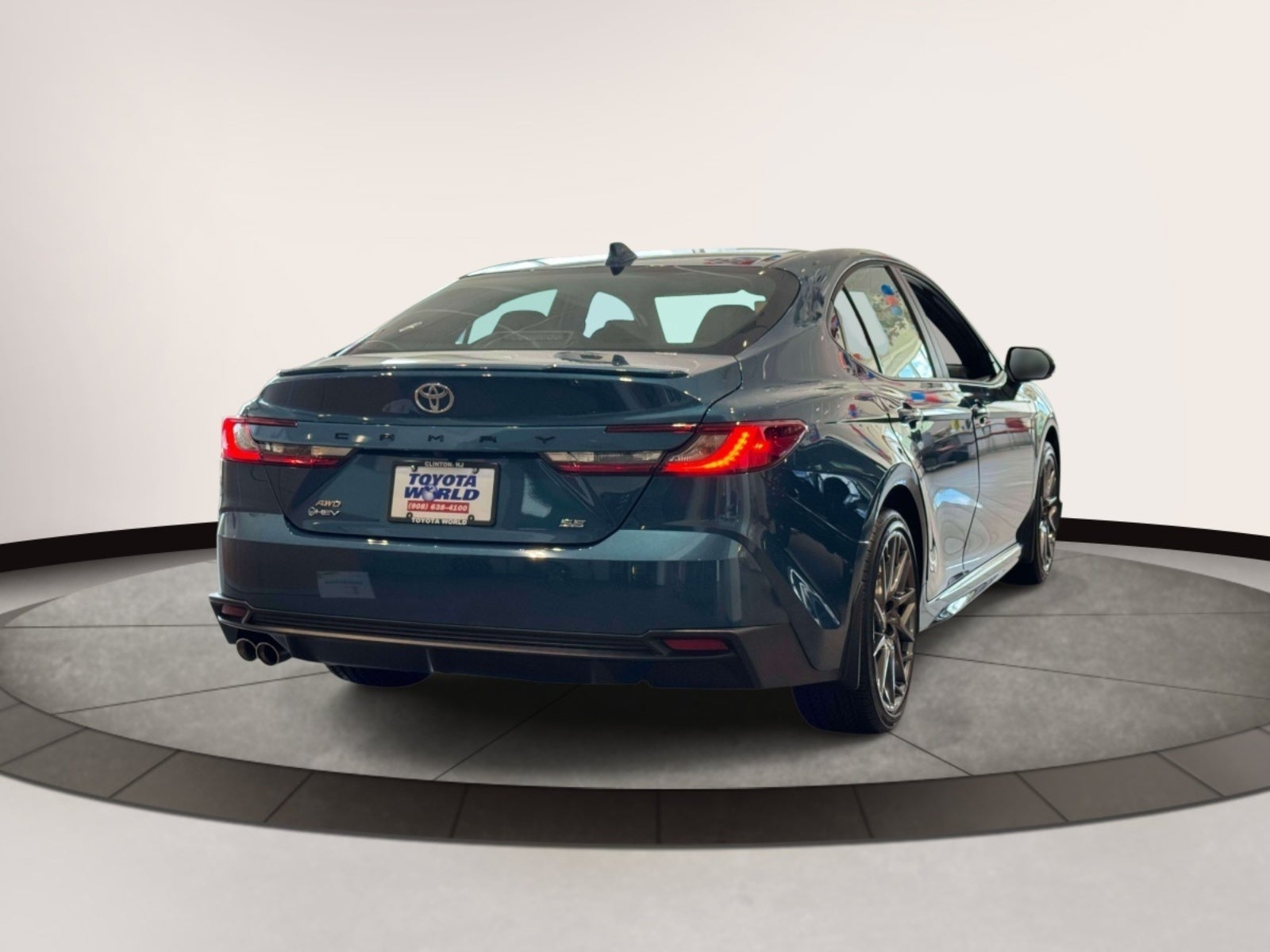 2026 Toyota Camry SE AWD