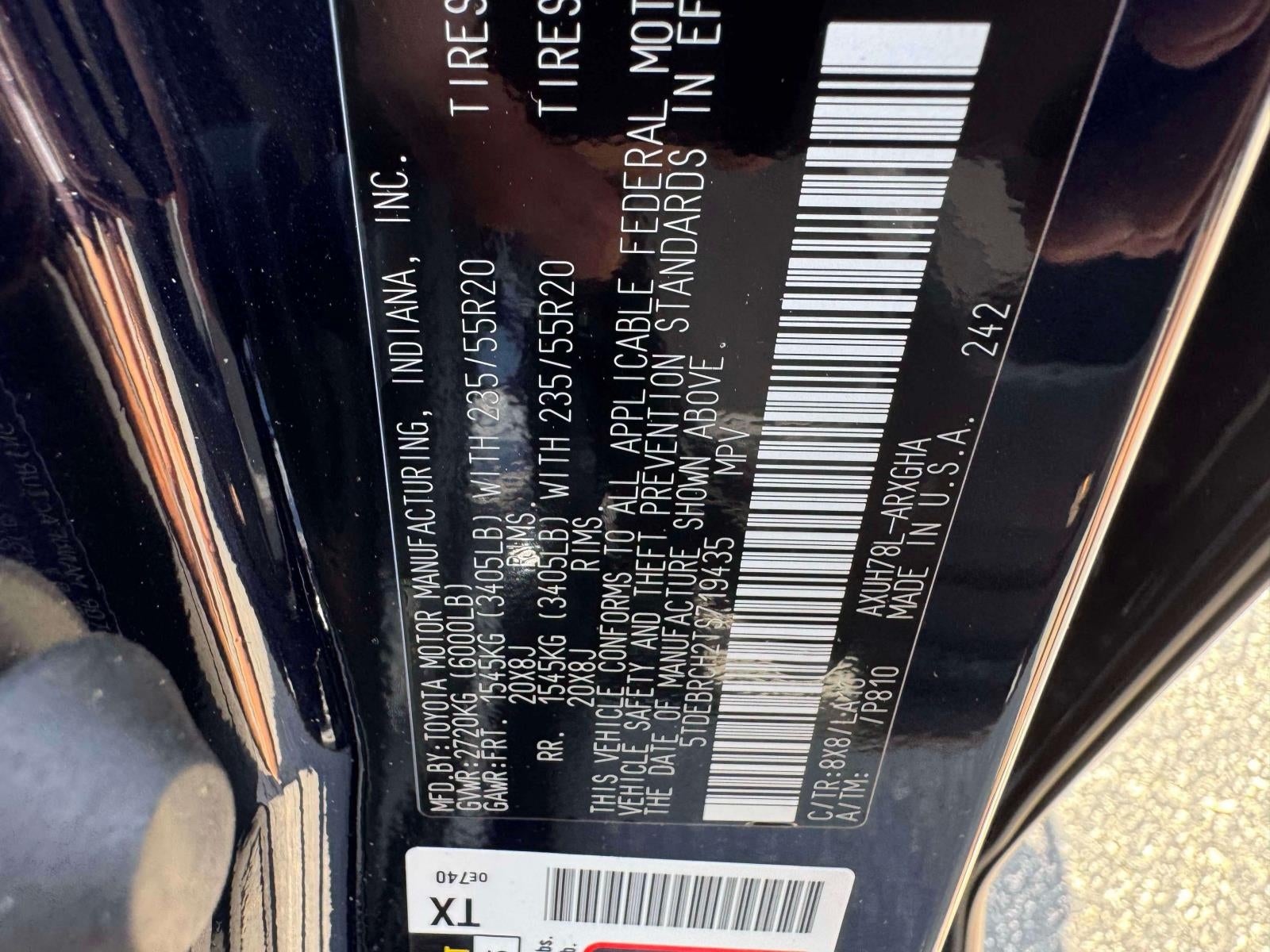 2026 Toyota Highlander Hybrid Platinum