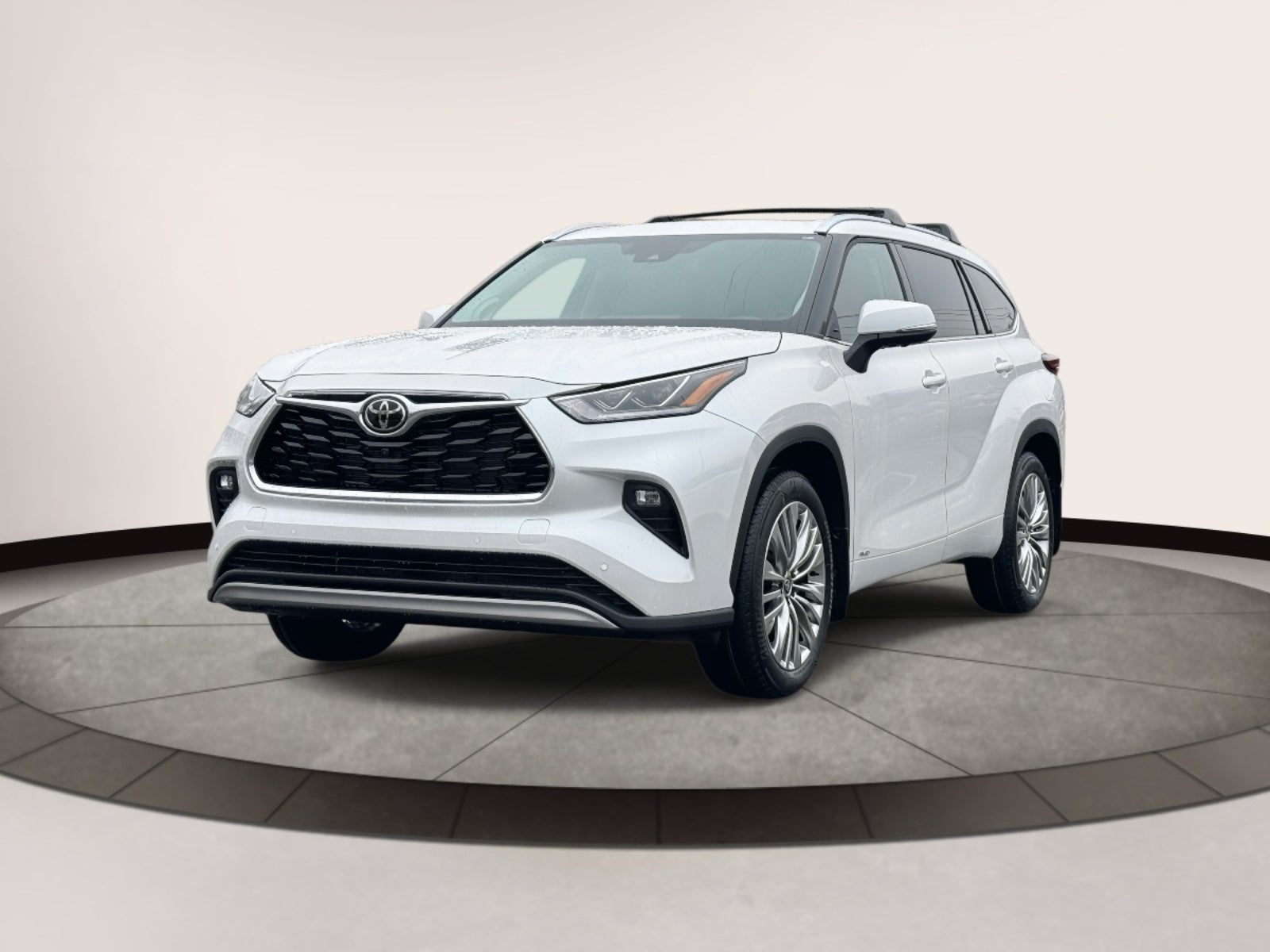 2026 Toyota Highlander Hybrid Platinum
