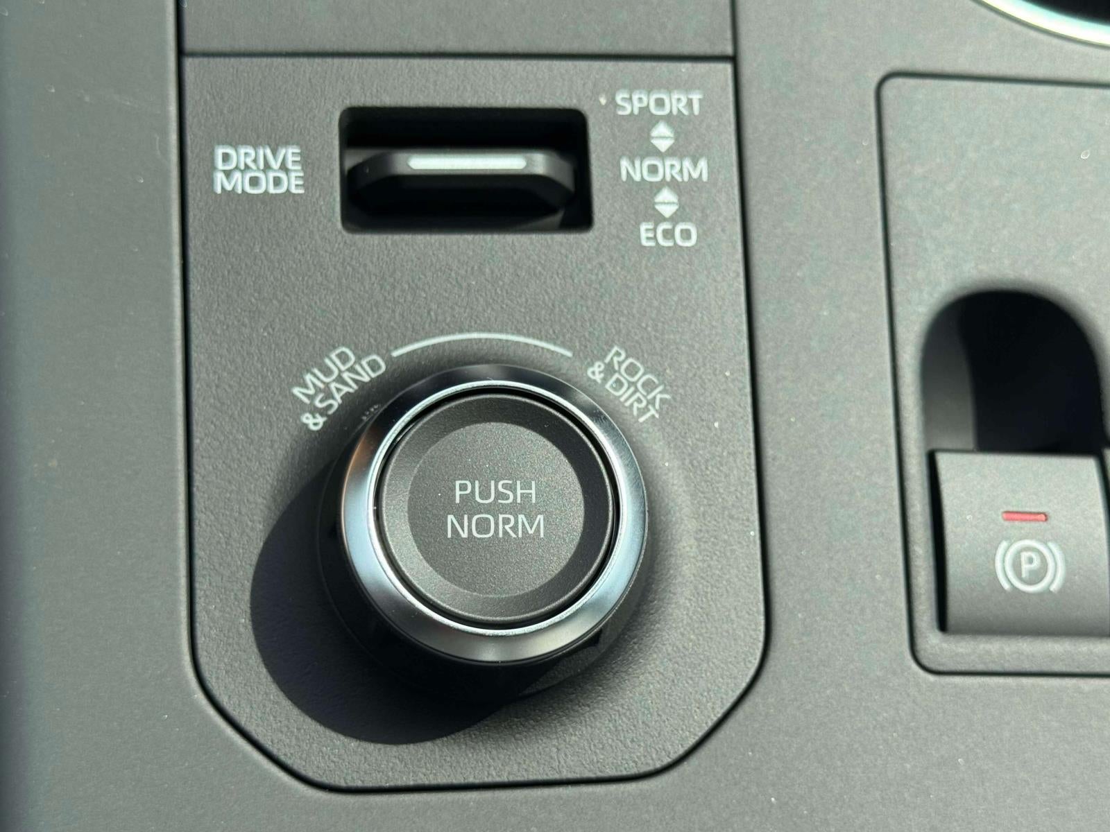 2026 Toyota Highlander XSE