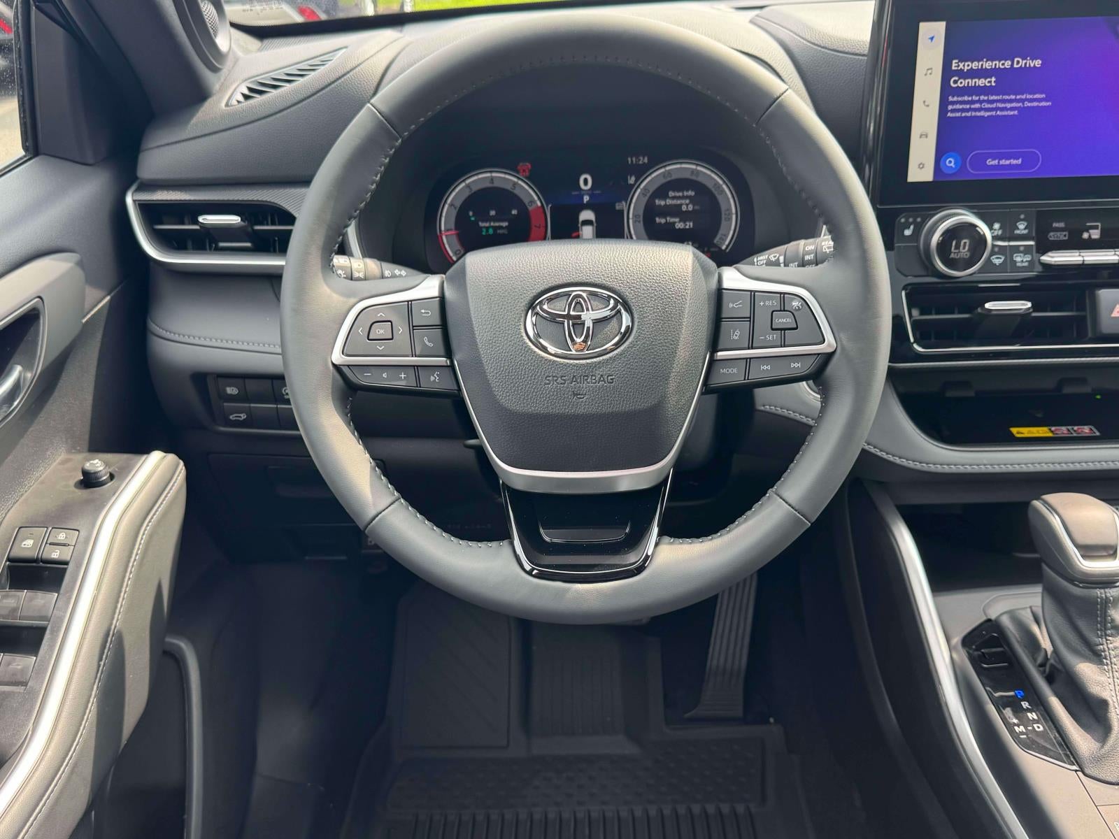 2026 Toyota Highlander XSE