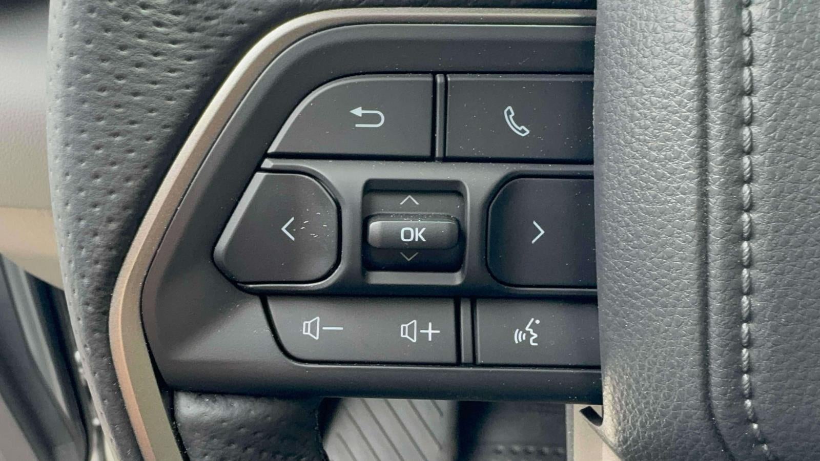 2025 Toyota Tundra i-FORCE MAX Tundra Limited