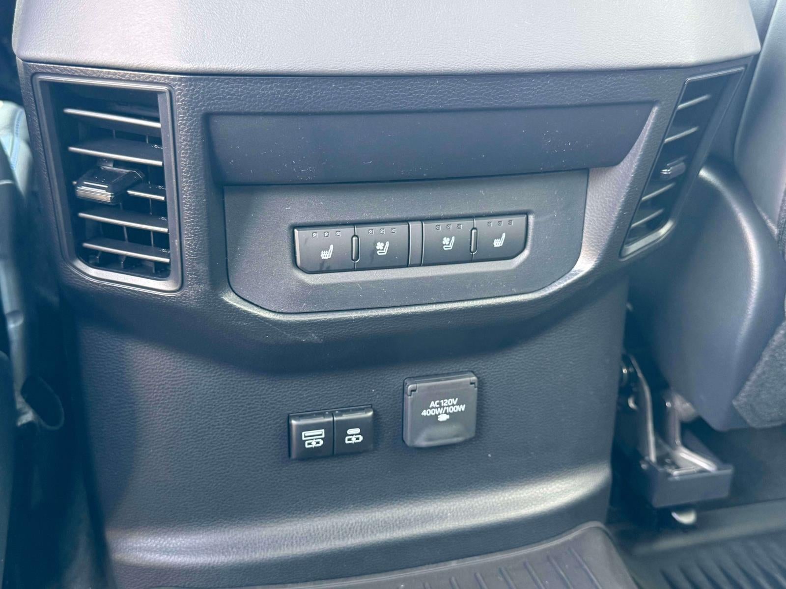 2025 Toyota Tundra i-FORCE MAX Tundra Platinum