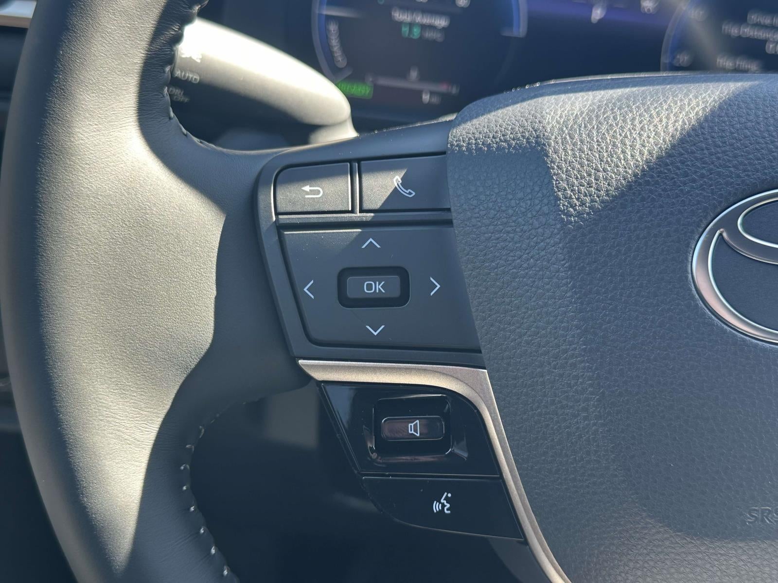 2026 Toyota Toyota Crown XLE