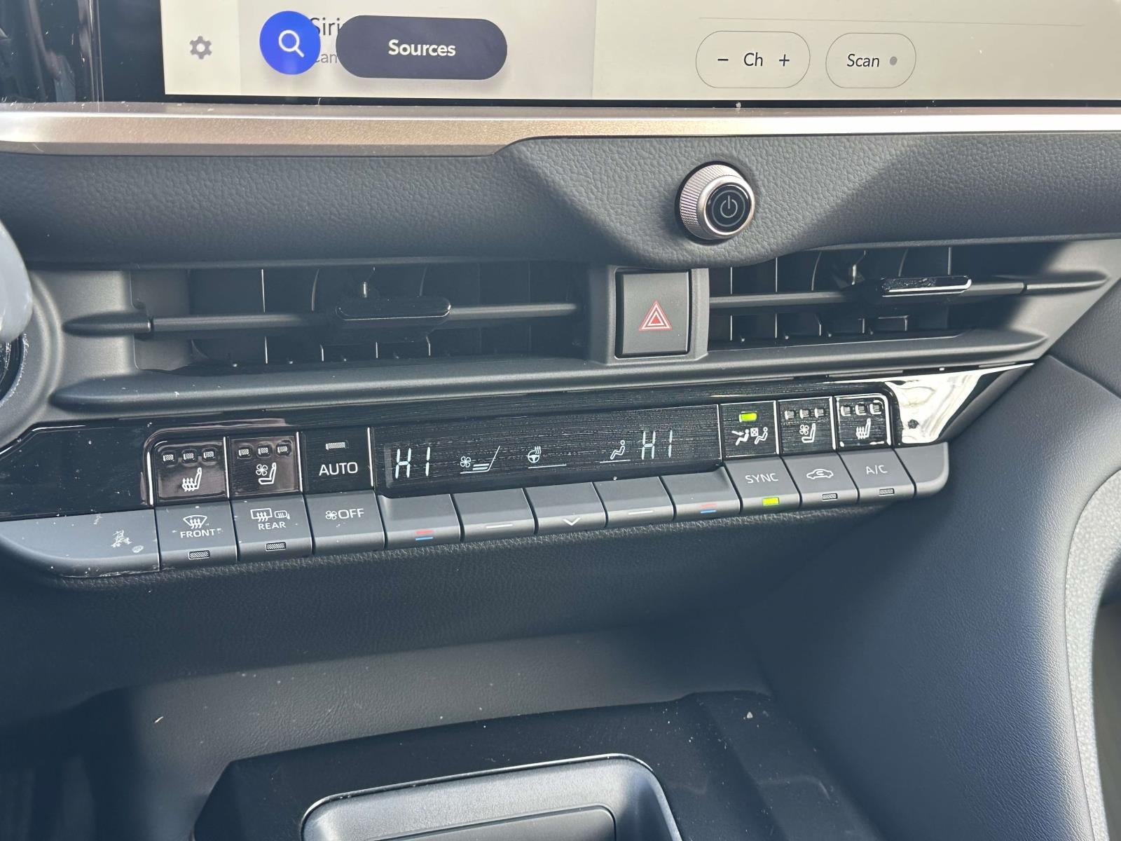 2026 Toyota Toyota Crown Signia Limited