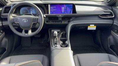 2026 Toyota Toyota Crown Signia Limited