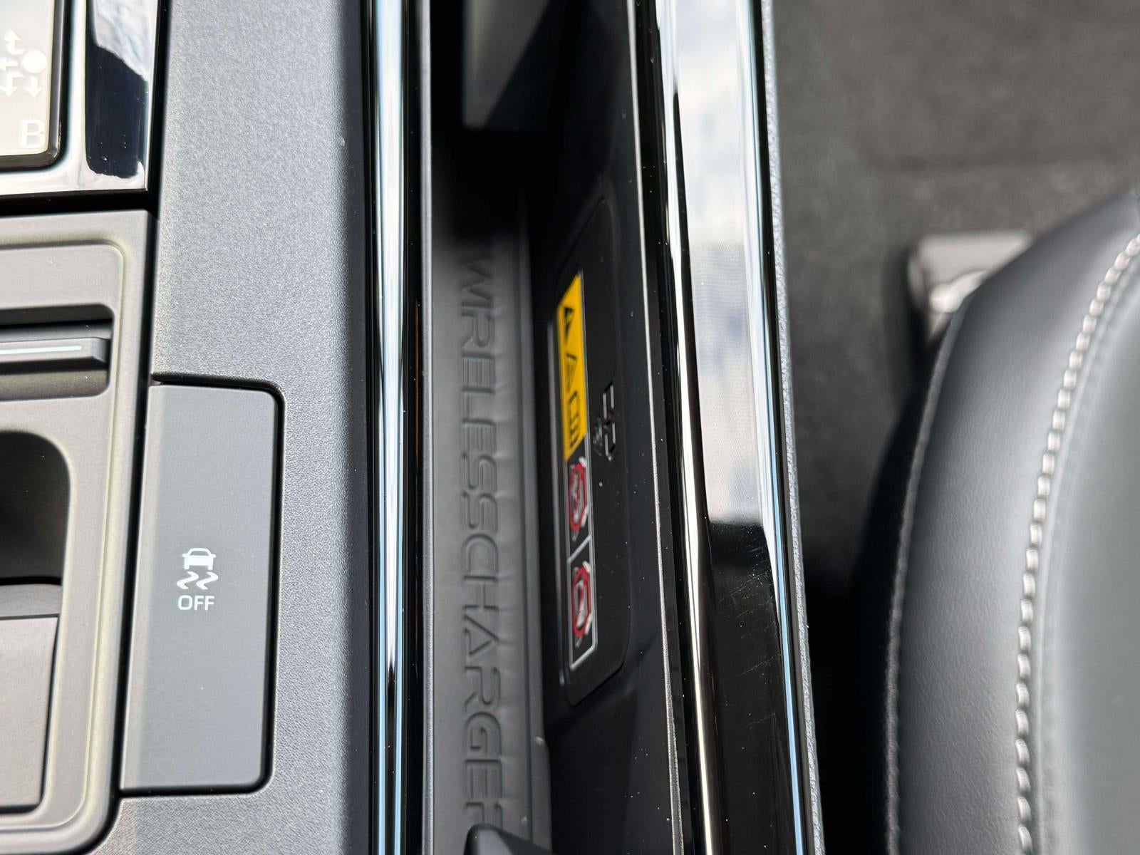 2027 Toyota Prius XLE AWD