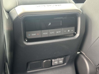 2026 Toyota Land Cruiser Base