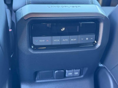 2027 Toyota Land Cruiser Base